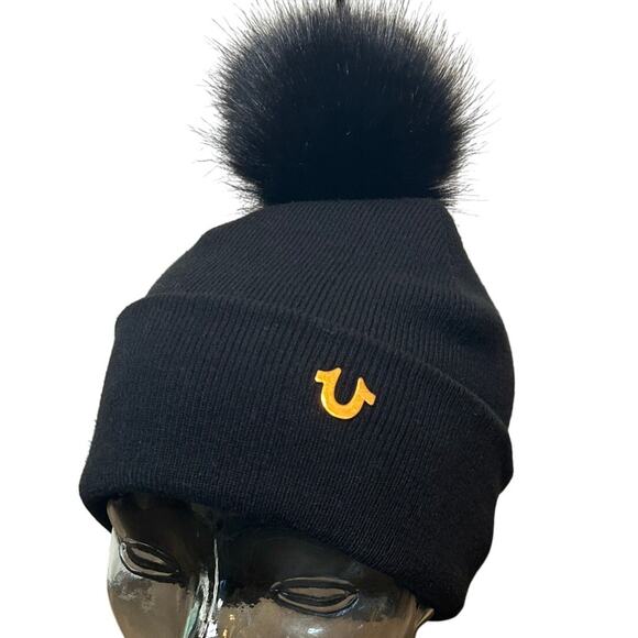 TRUE RELIGION Black Beanie Pom with Gold Metal Logo - Picture 1 of 6